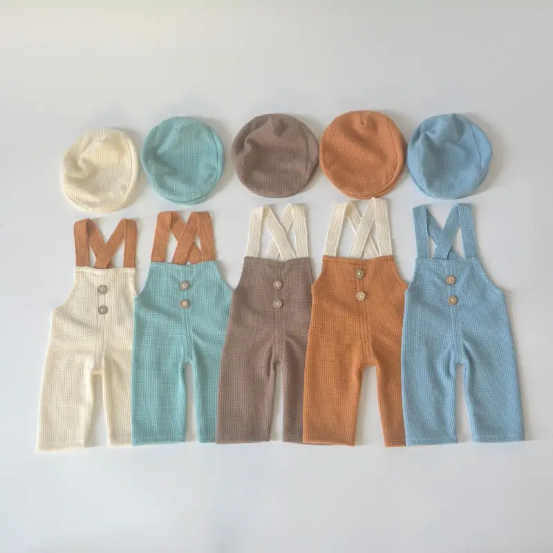 White Cotton Baby Hat & Pants Set for Newborns — feature 19
