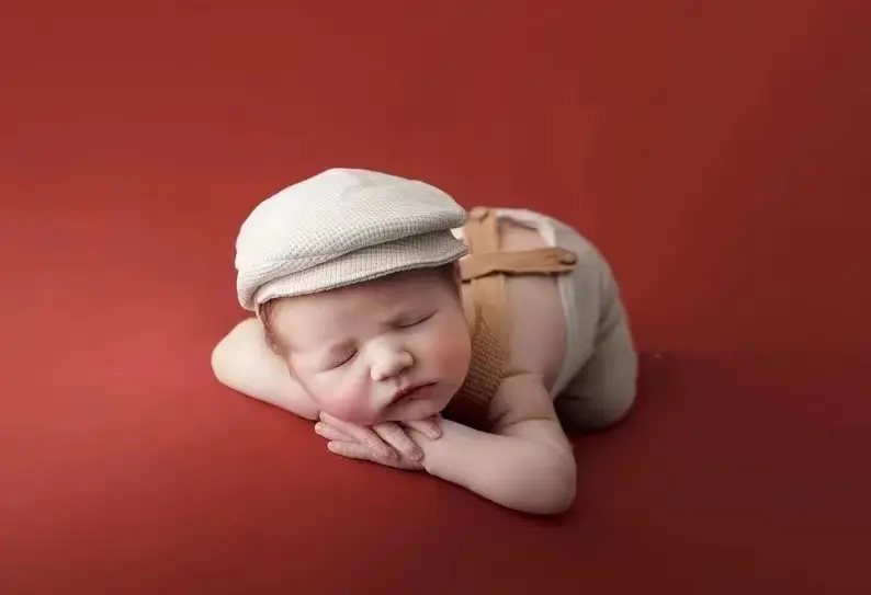 White Cotton Baby Hat & Pants Set for Newborns — feature 6