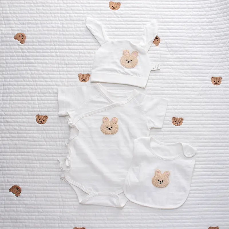 Newborn Pure Cotton Triangle Romper with Heart Neck — feature 9