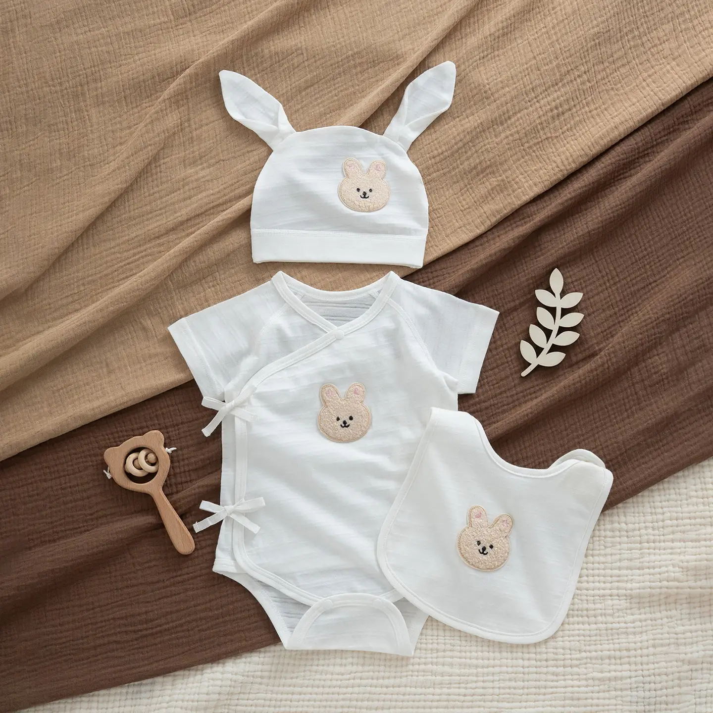 Newborn Pure Cotton Triangle Romper with Heart Neck - Image 2
