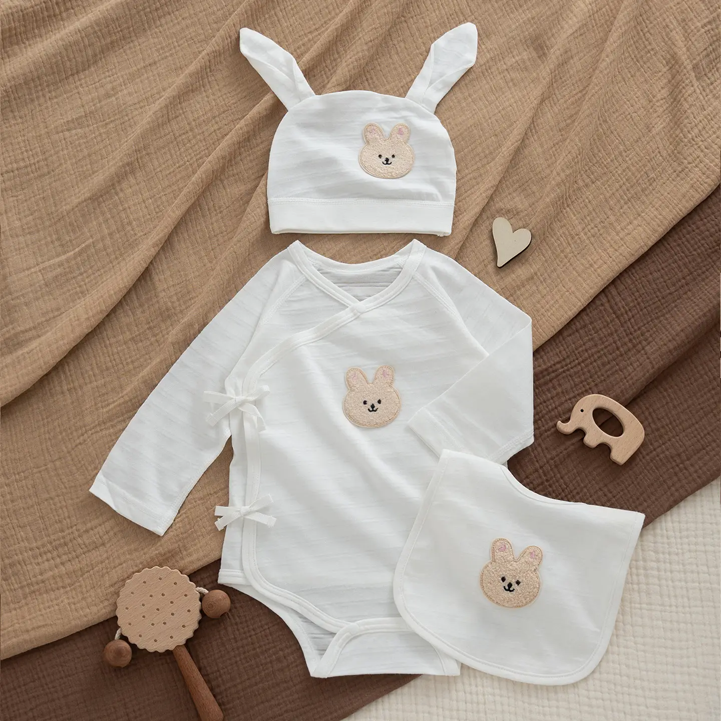 Newborn Pure Cotton Triangle Romper with Heart Neck - Image 4