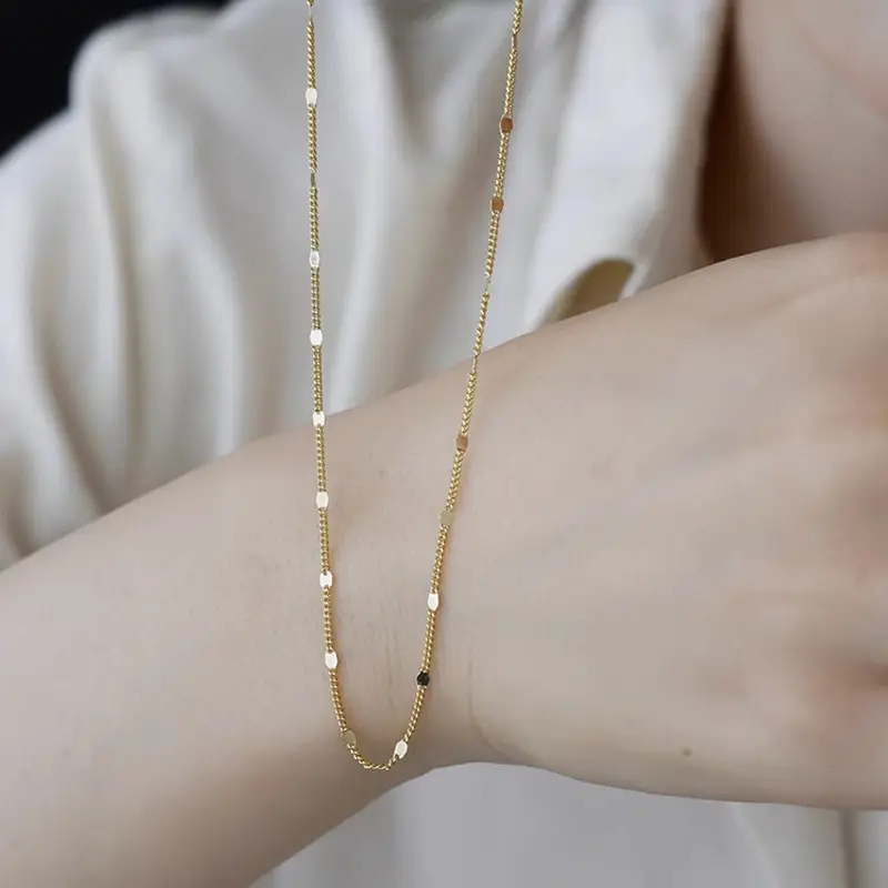 Elegant Golden Fadeless Clavicle Chain for Women