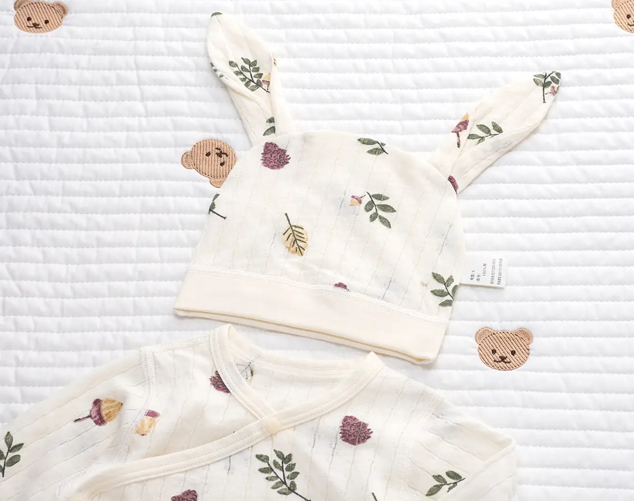 Newborn Pure Cotton Long-Sleeve Romper with Butterfly Print - Image 10