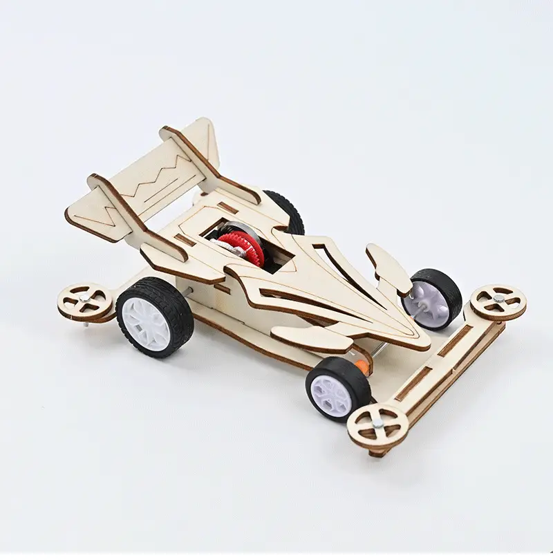 Wooden Pull-Wire Trolley Back Car STEM Toy — feature 6
