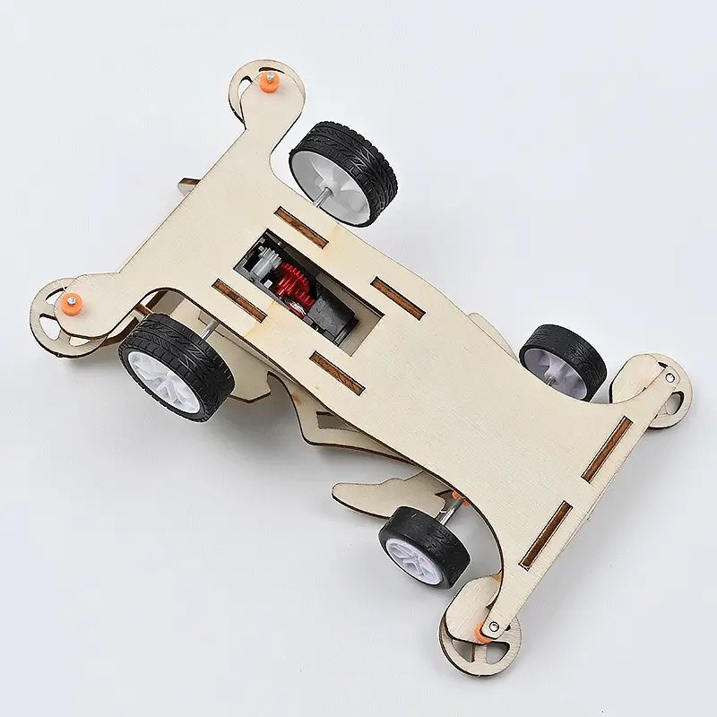 Wooden Pull-Wire Trolley Back Car STEM Toy — feature 9