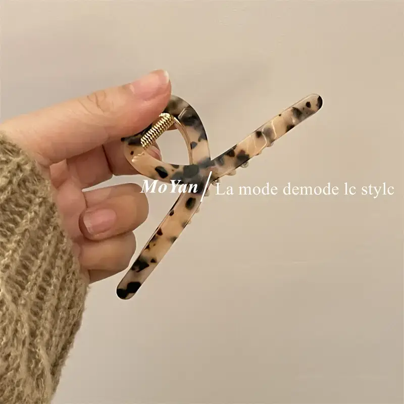 Korean Style Shark Clip for Women's Hair Grab — feature 12