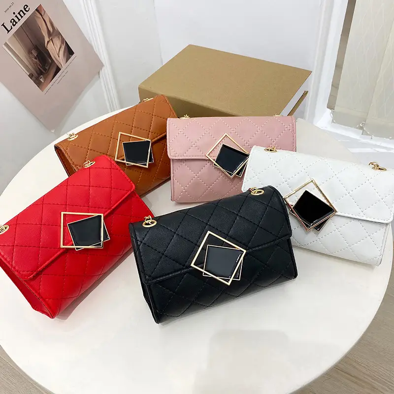 Pink Quilted Chain Shoulder Bag for Women - Image 6