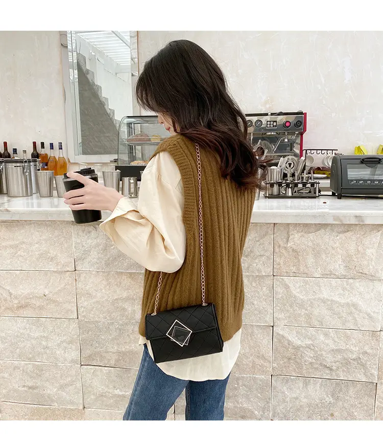Pink Quilted Chain Shoulder Bag for Women — feature 13