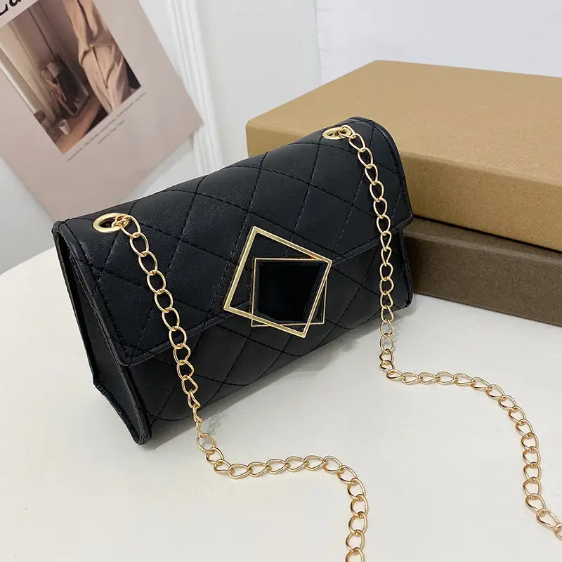 Pink Quilted Chain Shoulder Bag for Women - Image 2