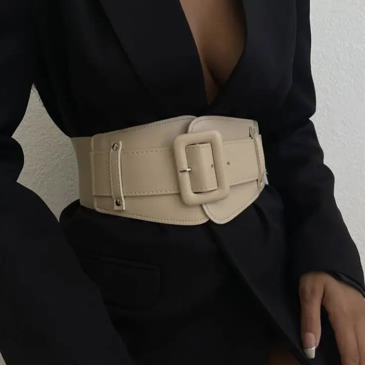 Japanese Women's Brown Elastic Waist Belt with Square Buckle β feature 1