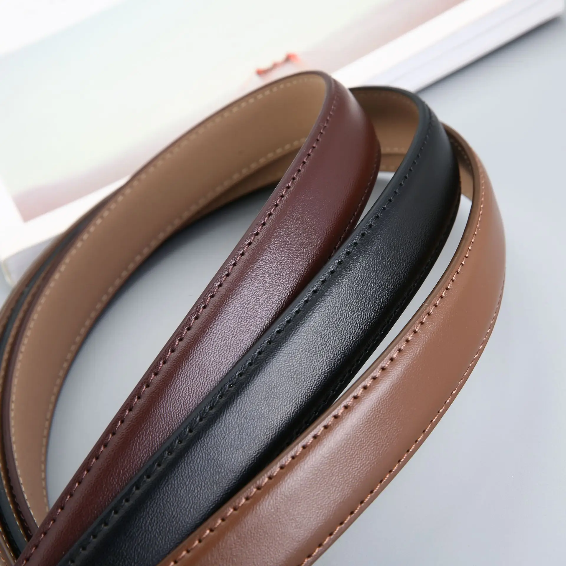 Women's Retro Silver Buckle Belt French Style - Image 9