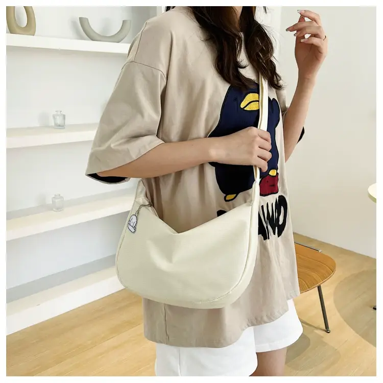 Golden Korean Ins Soft Shoulder Bag with Pearl Button — feature 22