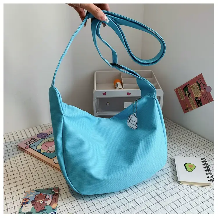 Golden Korean Ins Soft Shoulder Bag with Pearl Button — feature 35