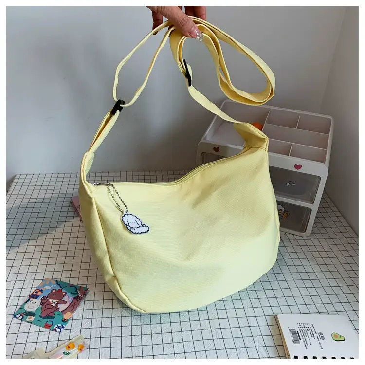 Golden Korean Ins Soft Shoulder Bag with Pearl Button — feature 36
