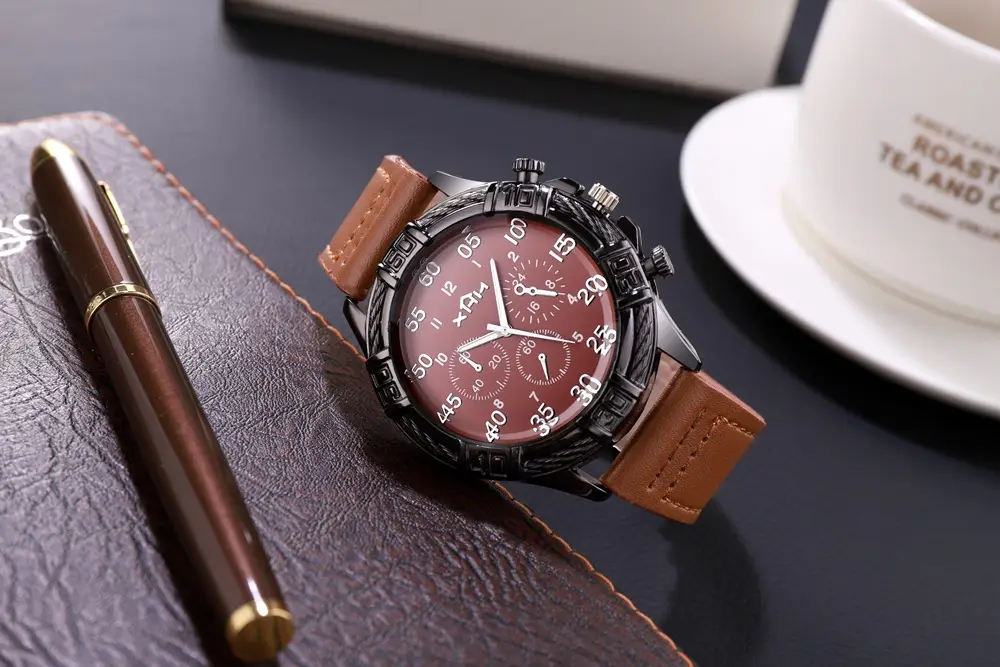 Men's Large Dial Cowboy Watch Brown Leather Belt Quartz — feature 3