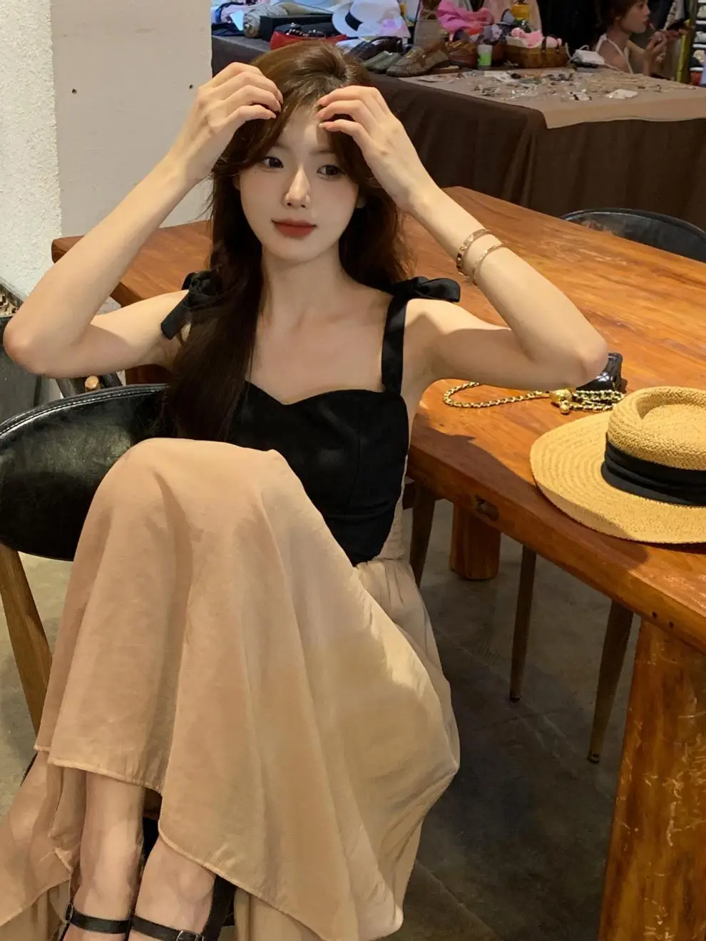French Retro Sling Dress Women Summer Black Top Beige Skirt — feature 2