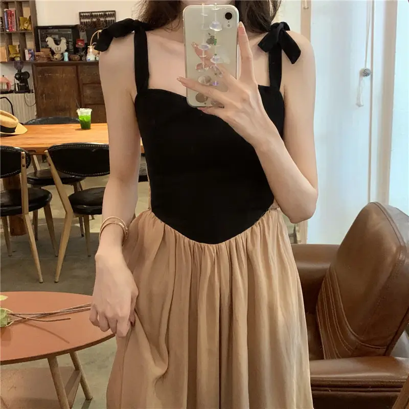French Retro Sling Dress Women Summer Black Top Beige Skirt — feature 4