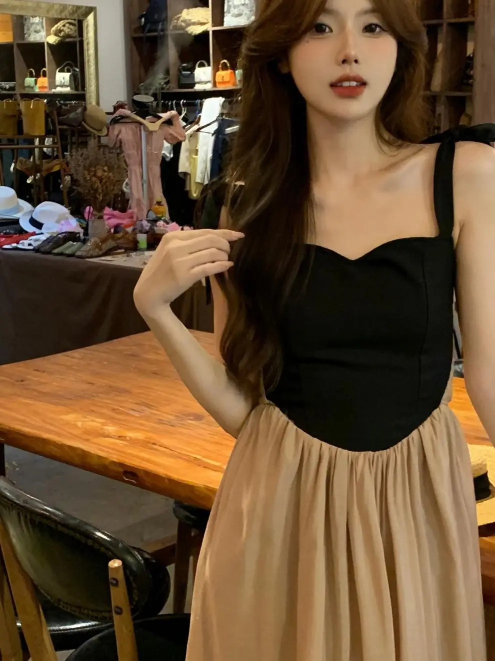 French Retro Sling Dress Women Summer Black Top Beige Skirt — feature 6