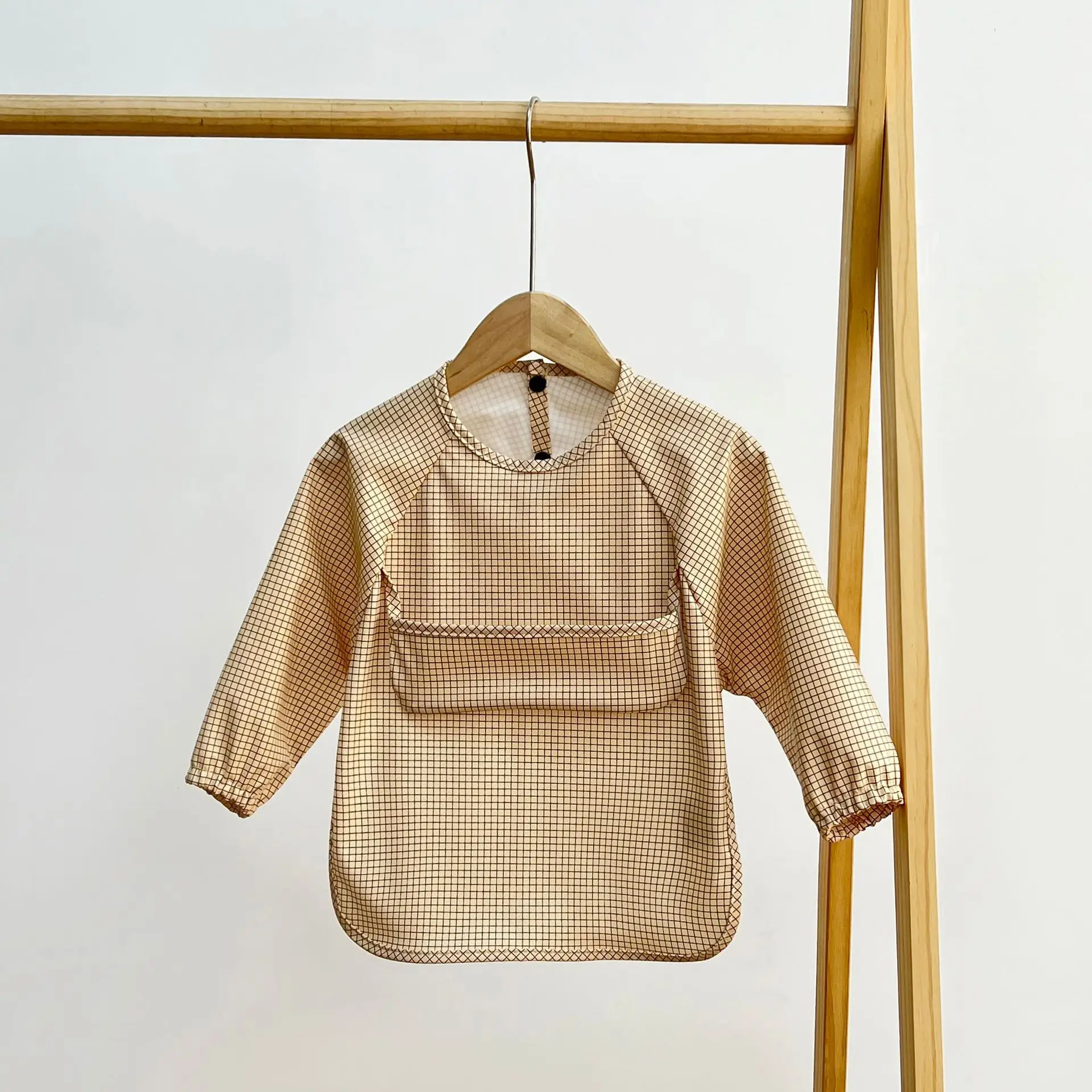 Baby Waterproof Long Sleeve Apron with Pocket - Image 6