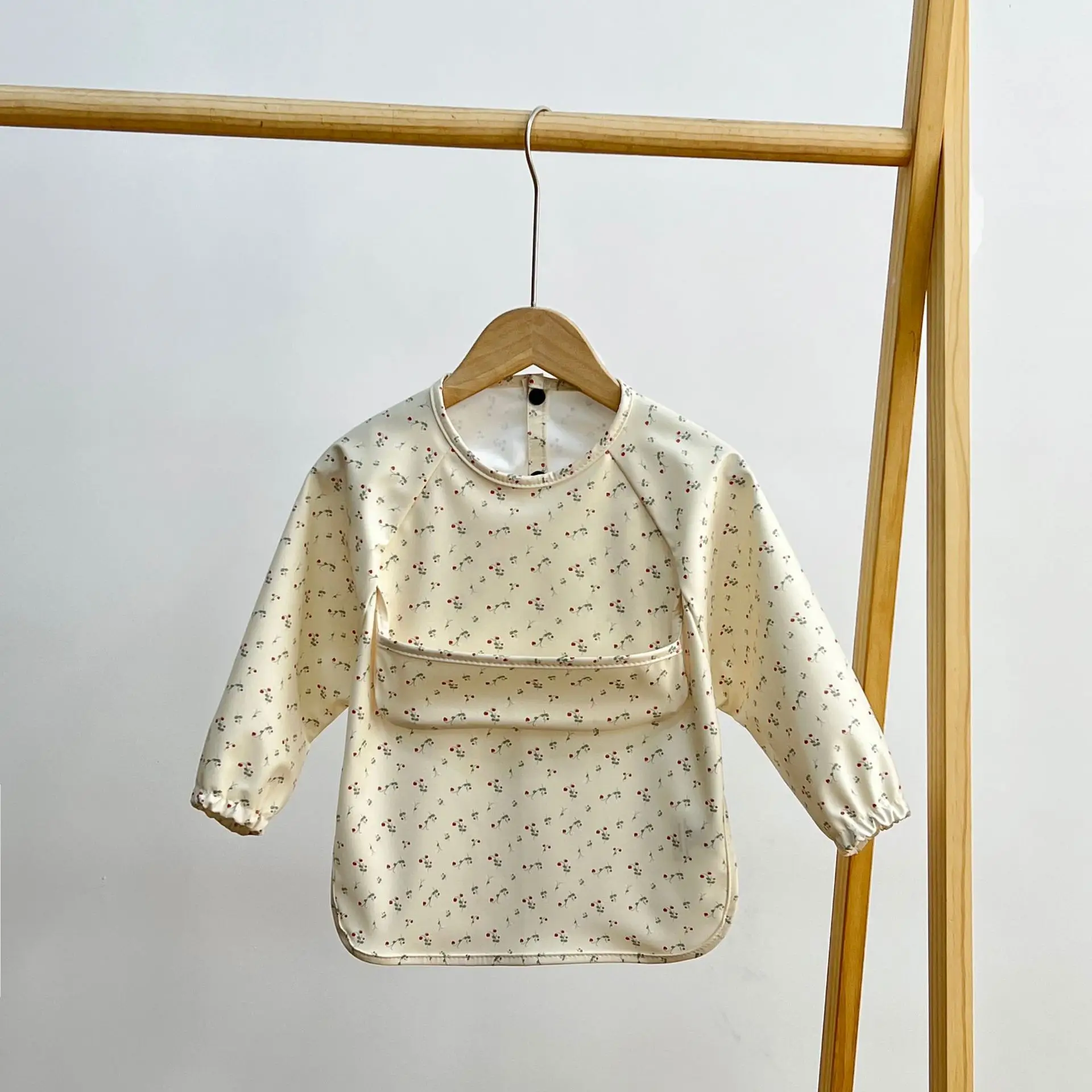 Baby Waterproof Long Sleeve Apron with Pocket - Image 2