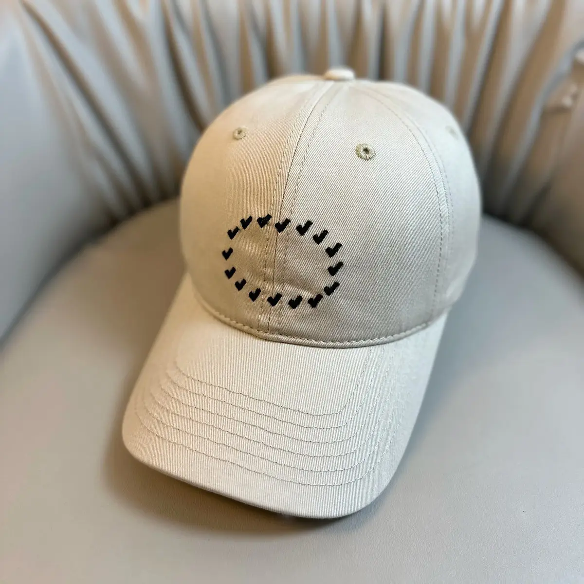 Korean Style Embroidered Green Baseball Cap for Men Women