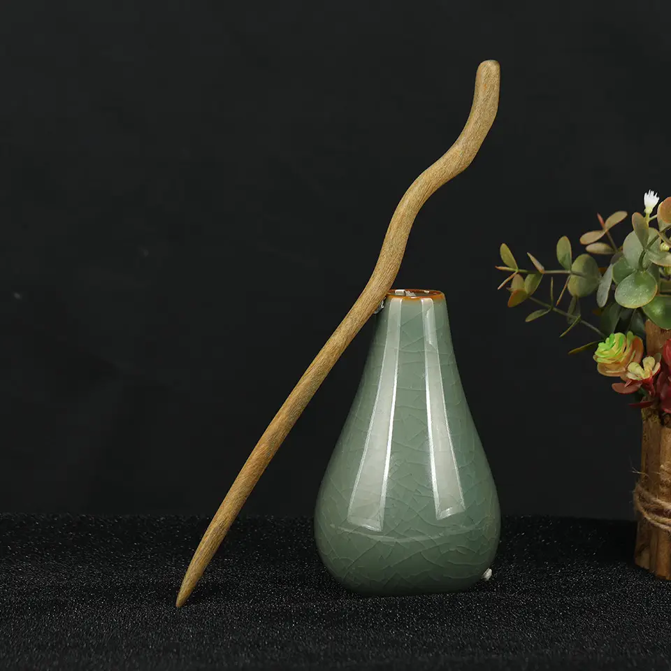 Vintage Green Sandalwood Hairpin with Wooden Handle - Image 12