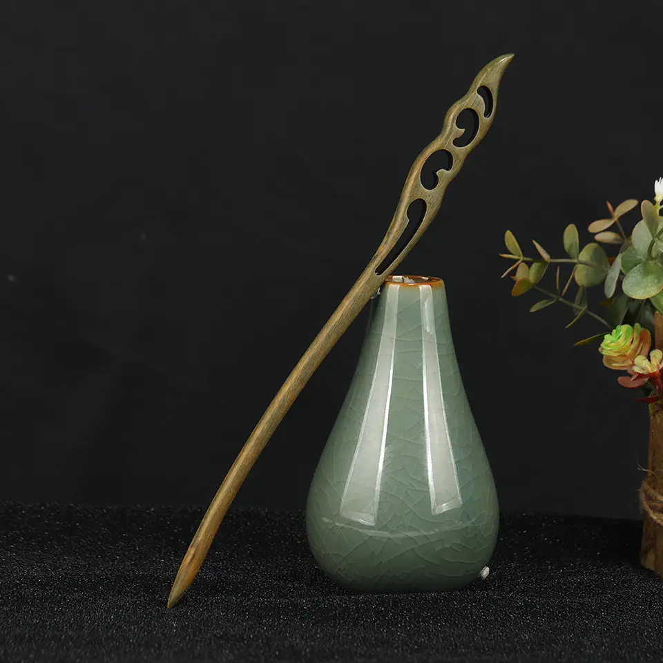 Vintage Green Sandalwood Hairpin with Wooden Handle - Image 6