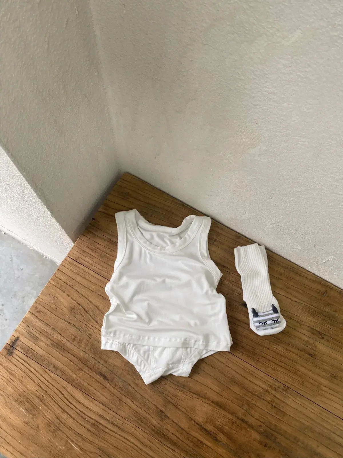 White Baby Summer Vest & Shorts Set for Boys Girls - Image 9
