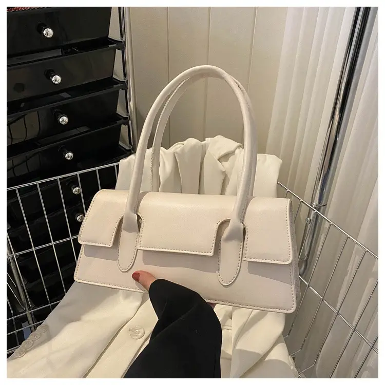 Black French Lady Shoulder Bag 2023 Spring Summer — feature 23