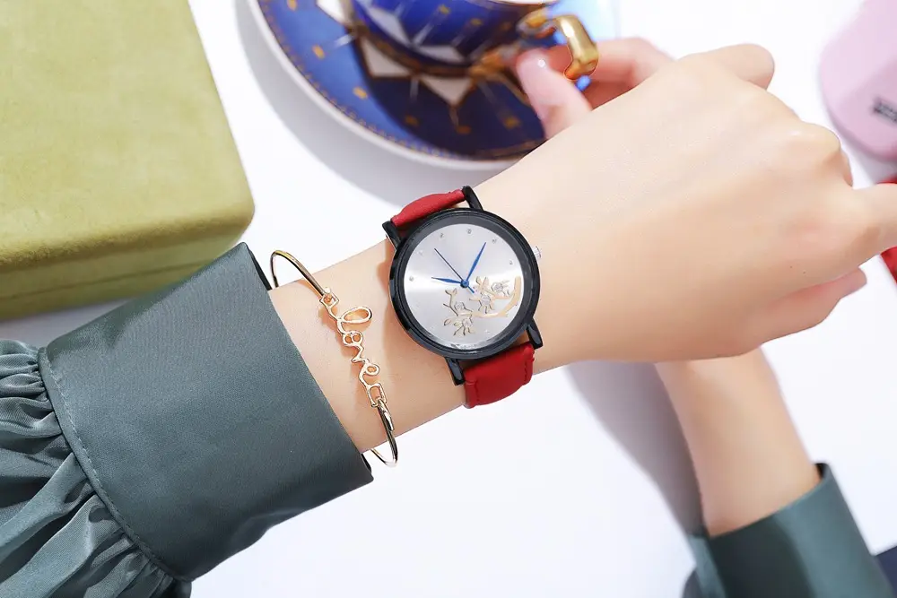 Women's Diamond-Embedded Mori Watch Brown Leather Band — feature 5