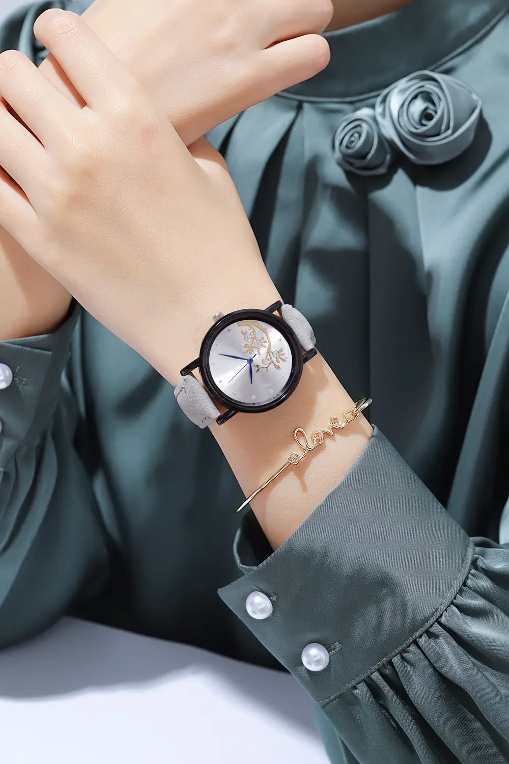 Women's Diamond-Embedded Mori Watch Brown Leather Band — feature 7