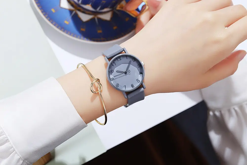 Women's Brown Silicone Analog Watch with Leather Strap — feature 11