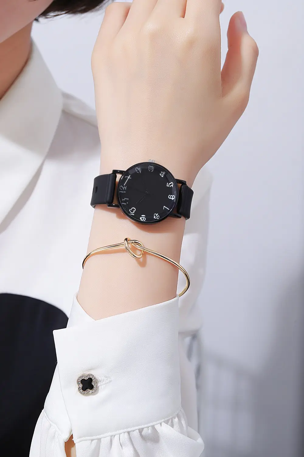 Women's Brown Silicone Analog Watch with Leather Strap — feature 8