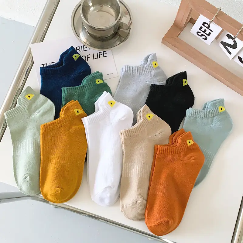 Socks Spring and Summer Men's Mid-Calf Socks Casual Simple Black and White Business Socks Casual Socks Sweat-Absorbent Thin Manufacturer Wholesale