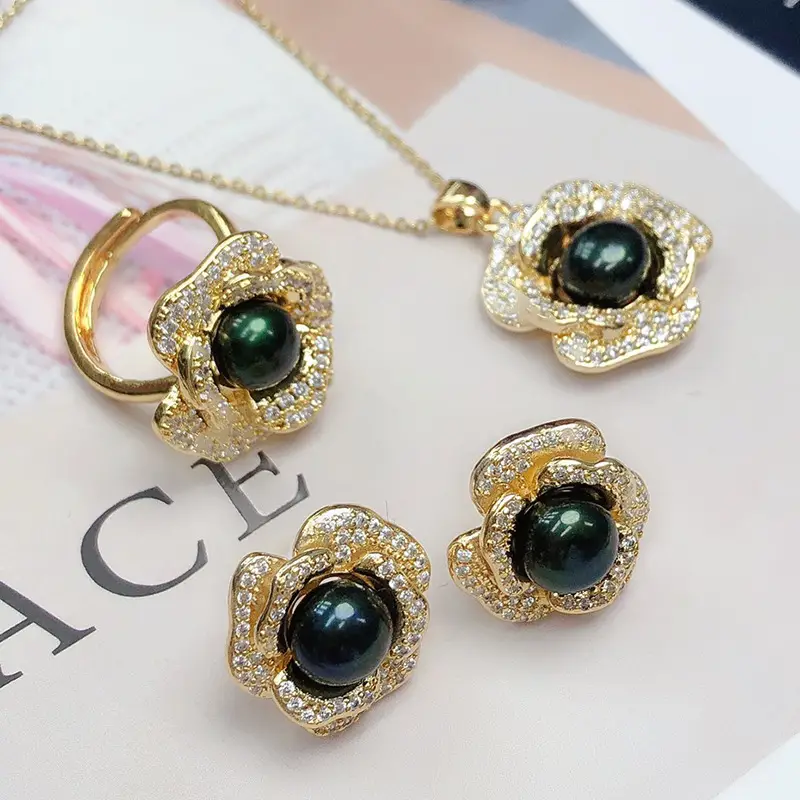 Elegant Pearl Necklace Set for Women - Image 4