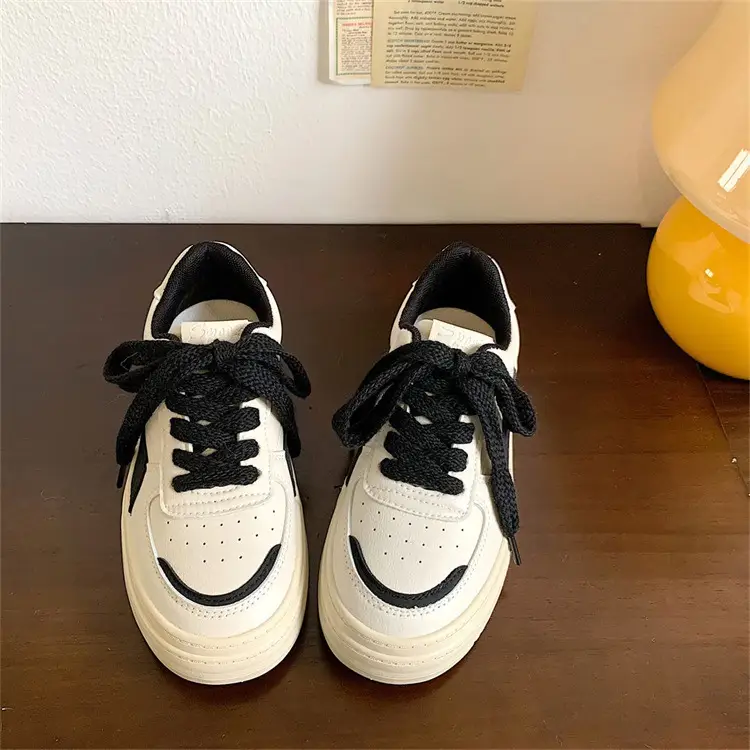 Women's White Black Platform Sneakers 2023 Spring — feature 10