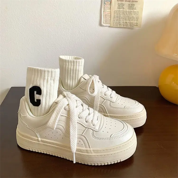 Women's White Black Platform Sneakers 2023 Spring — feature 7