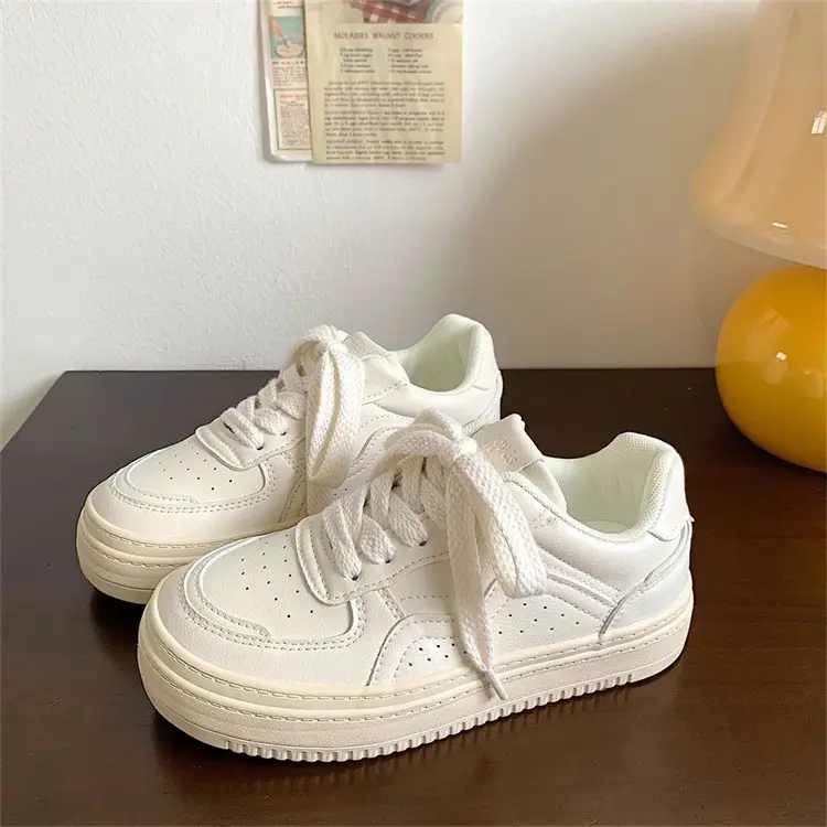 Women's White Black Platform Sneakers 2023 Spring — feature 8