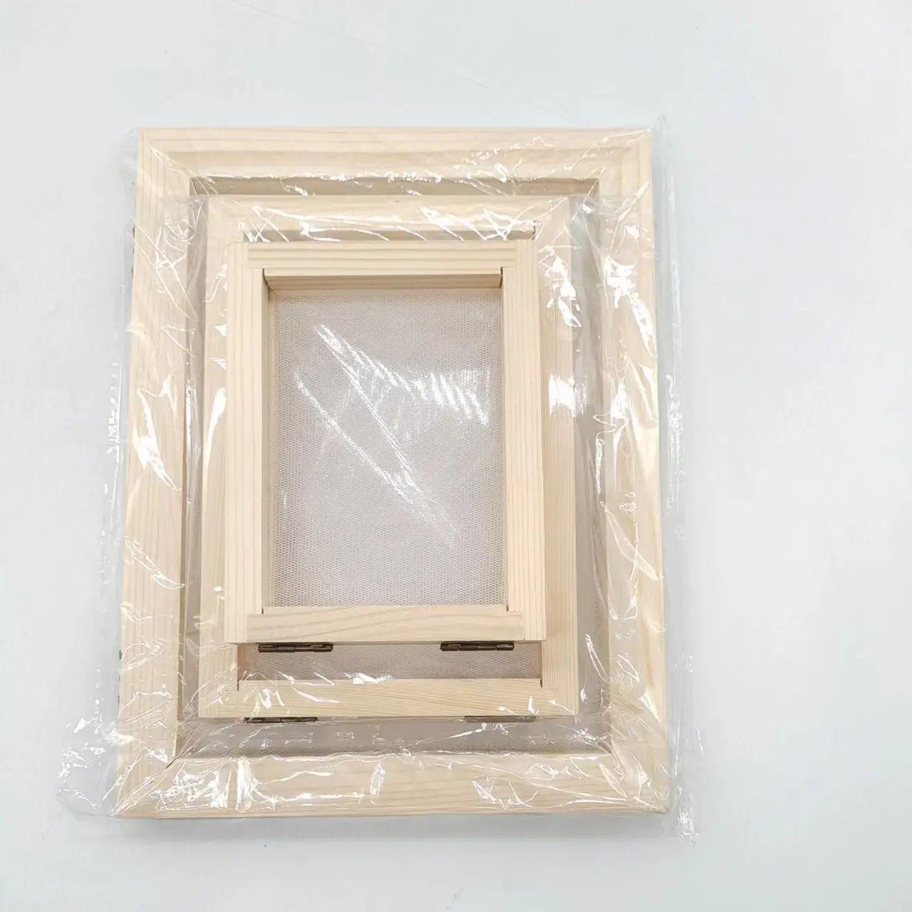 Wooden Paper Frame Double Net Design for Kids DIY — feature 6