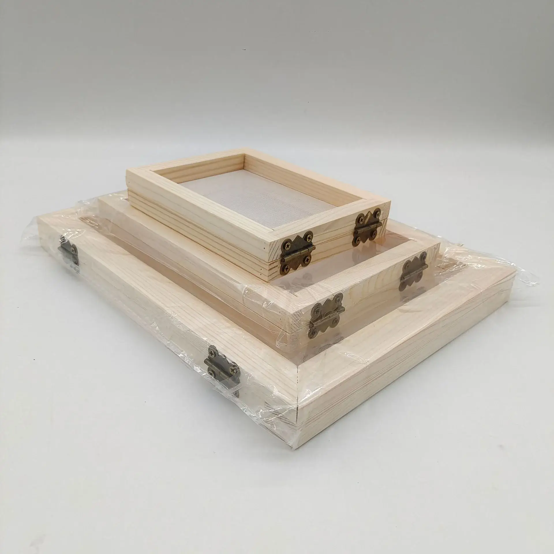 Wooden Paper Frame Double Net Design for Kids DIY - Image 2