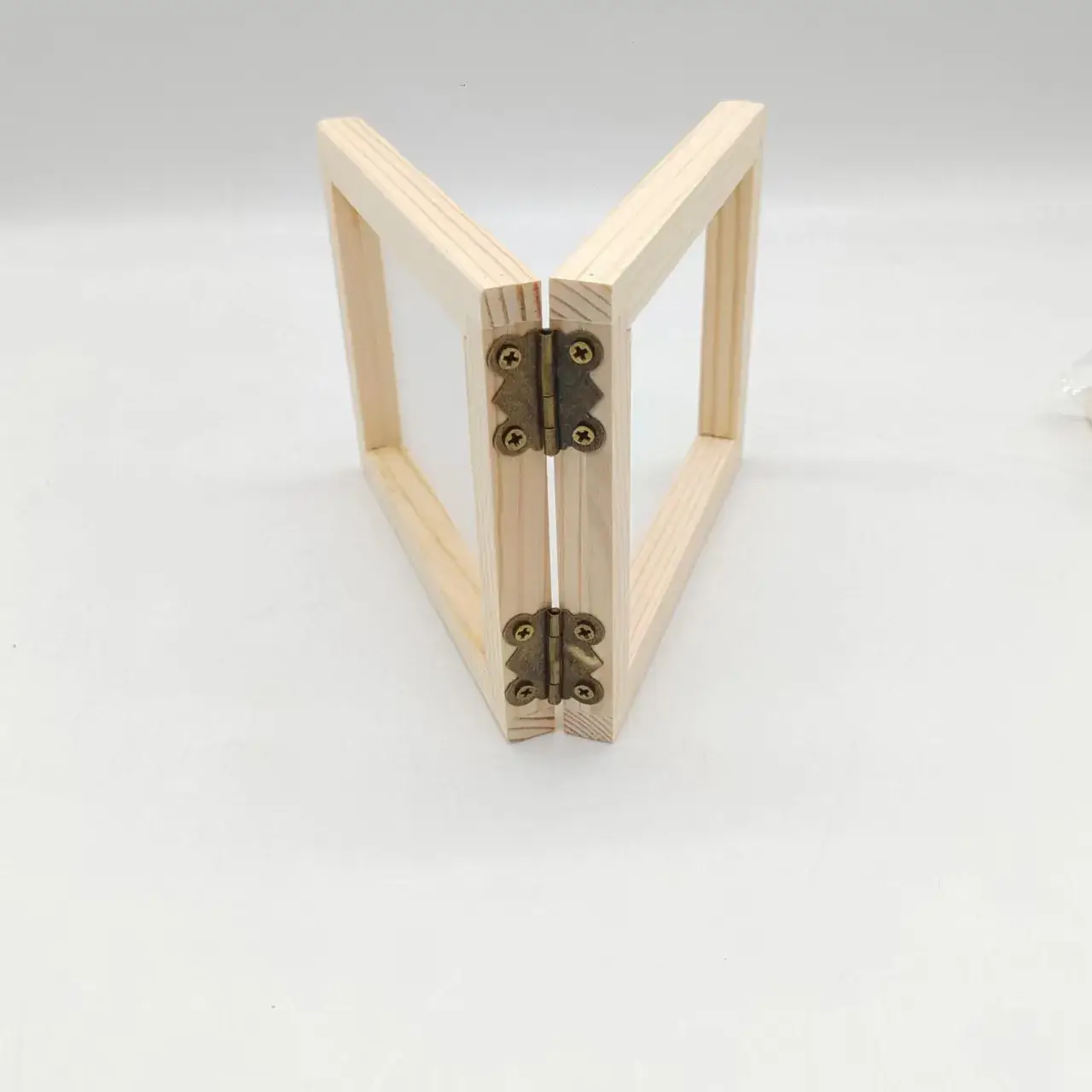 Wooden Paper Frame Double Net Design for Kids DIY - Image 4