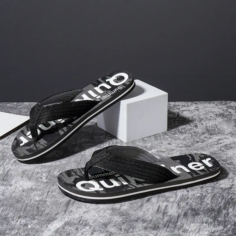 Men's Trendy Beach Flip Flops Non-Slip Sports Design