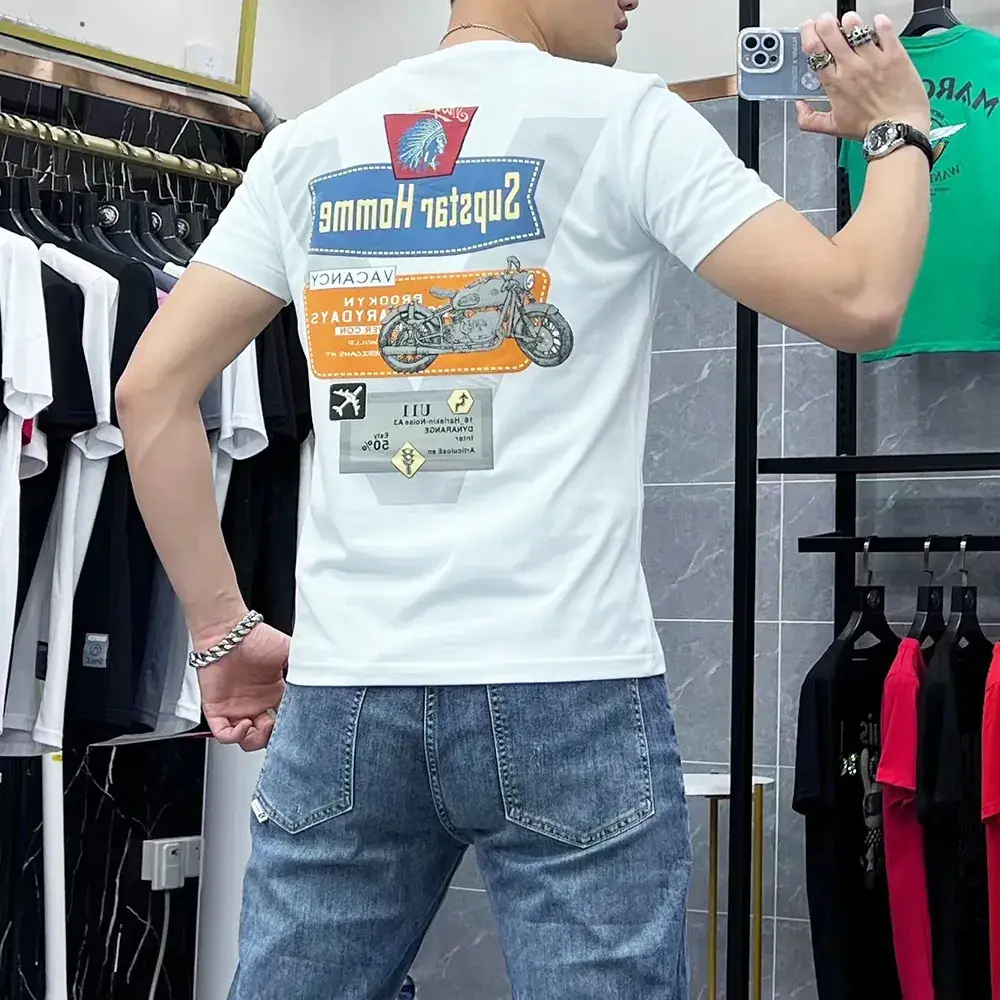 Men Black European Embroidered Slim Fit T-Shirt