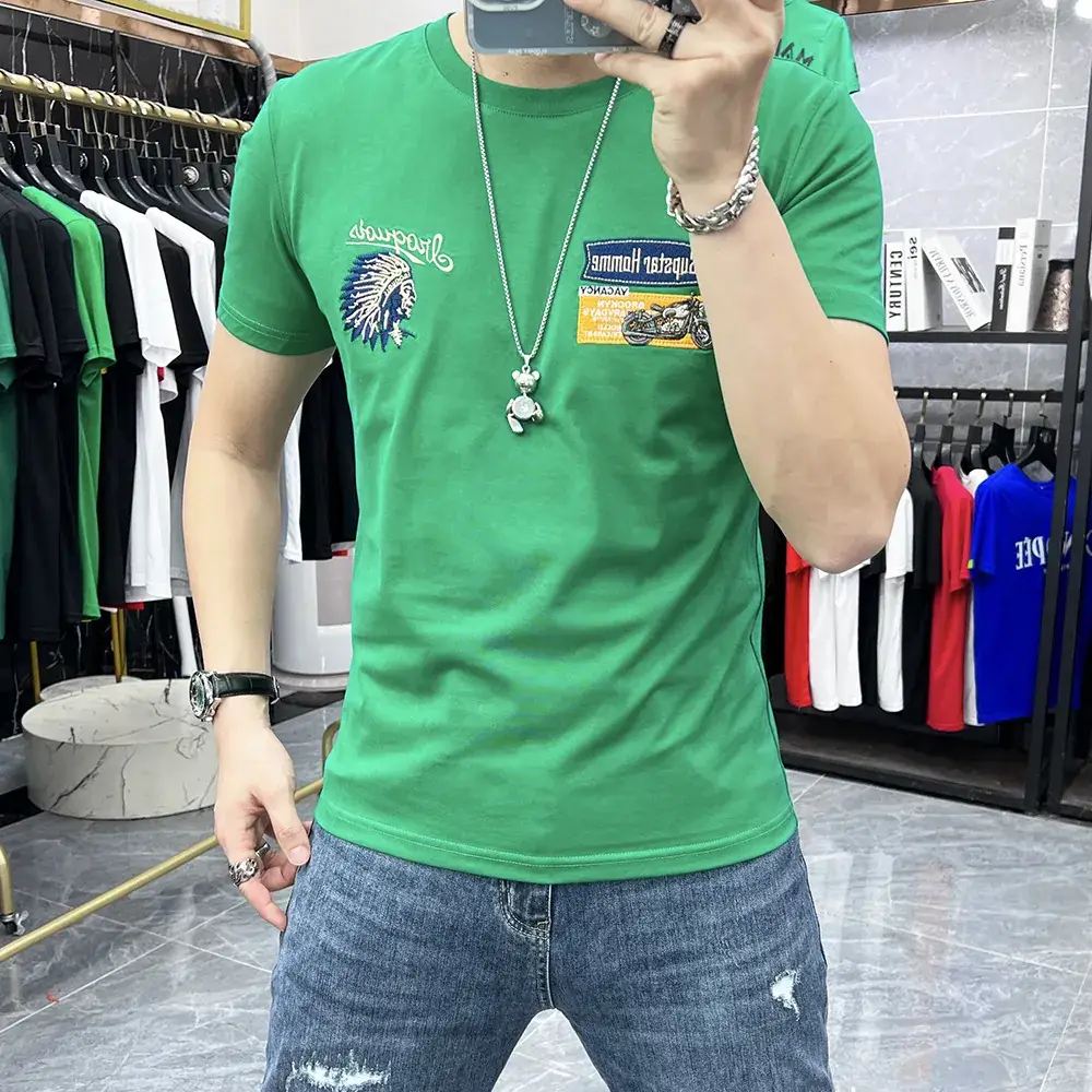 Men Black European Embroidered Slim Fit T-Shirt