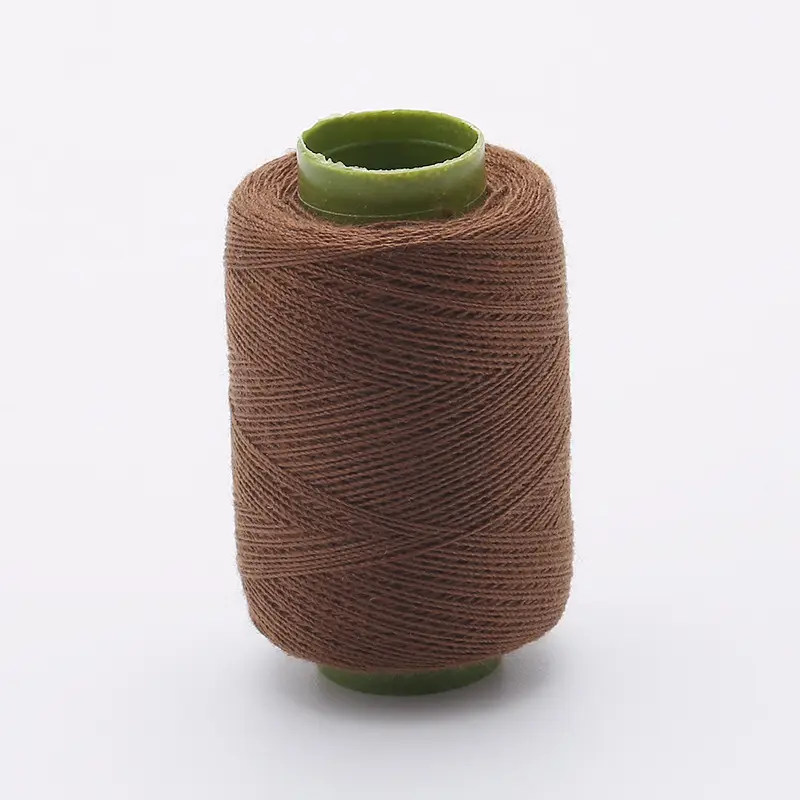 Wholesale Sewing Thread 302 Small Roll Polyester Household Handmade Sewing Thread for Clothes Black and White Sewing Machine Thread
