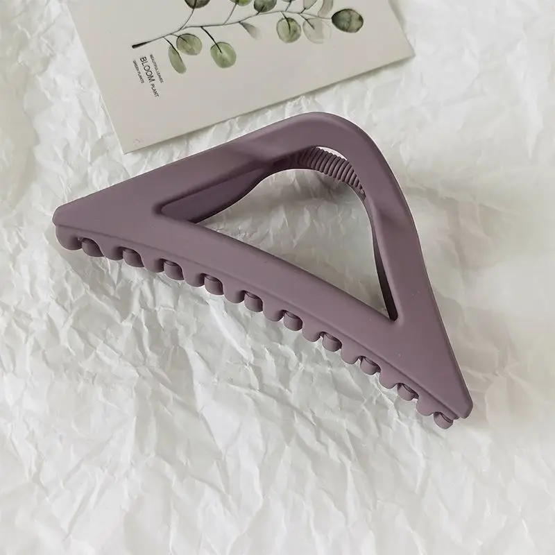 Women's Retro Shark Clip for Hairless Headwear - Image 5