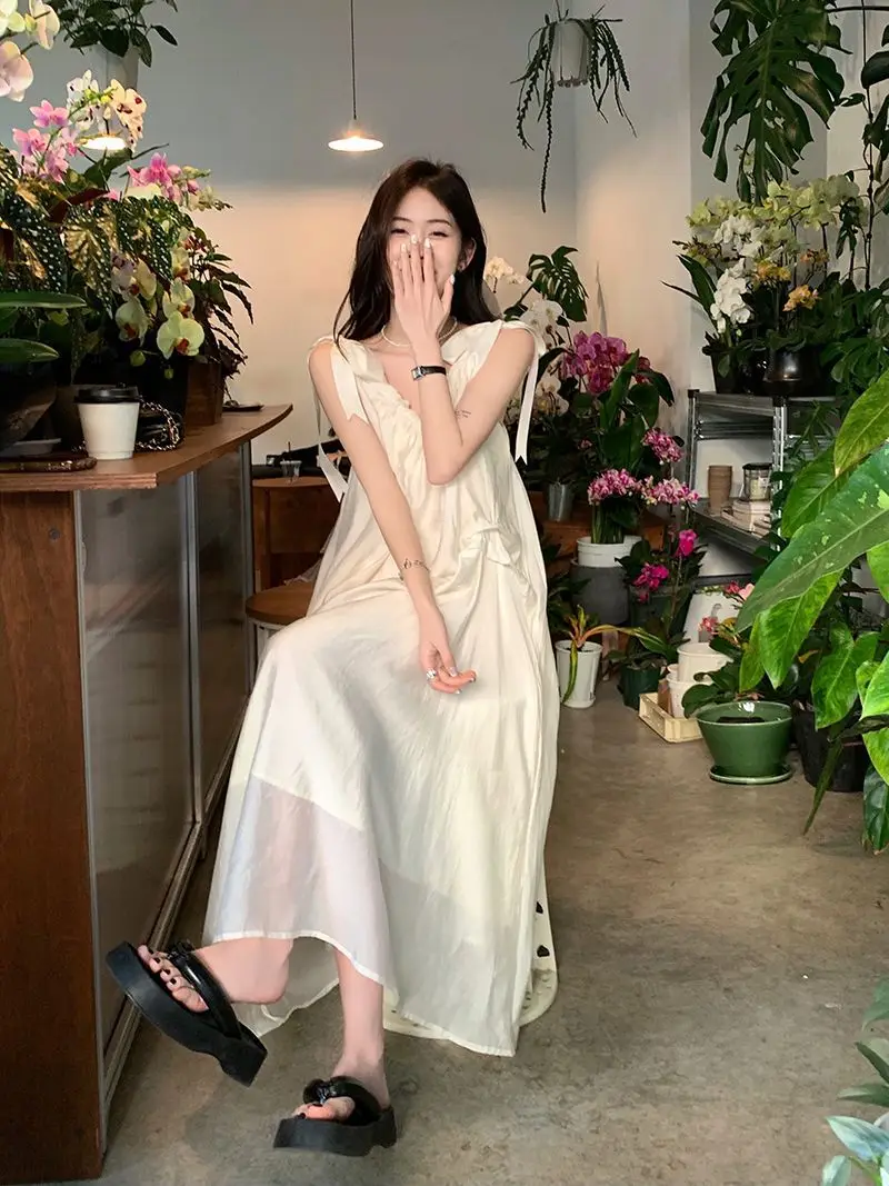 White Sling French Dress Sanya Travel Wear 2025 — feature 15