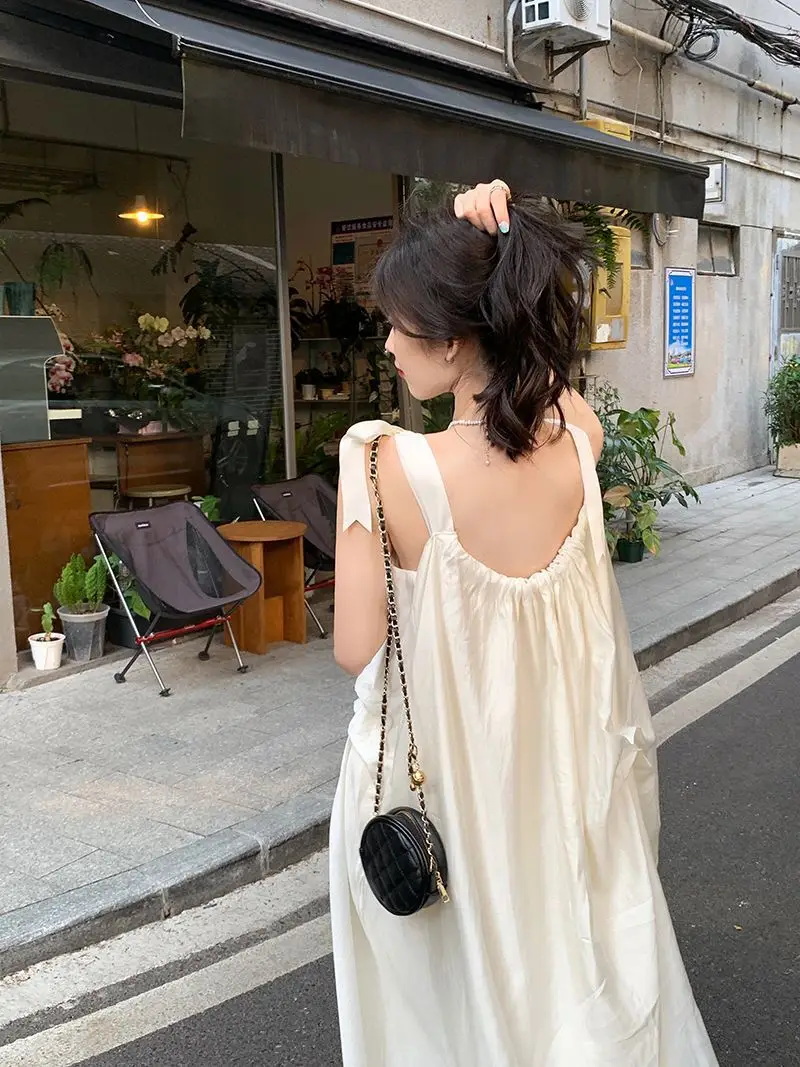 White Sling French Dress Sanya Travel Wear 2025 — feature 6