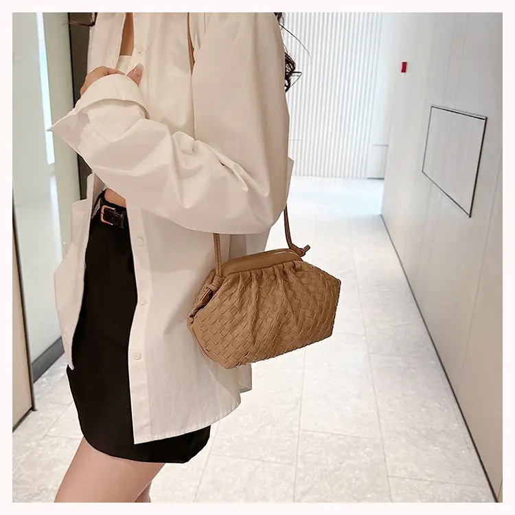 Women's Woven Clutch Bag Tan Shoulder Crossbody — feature 18