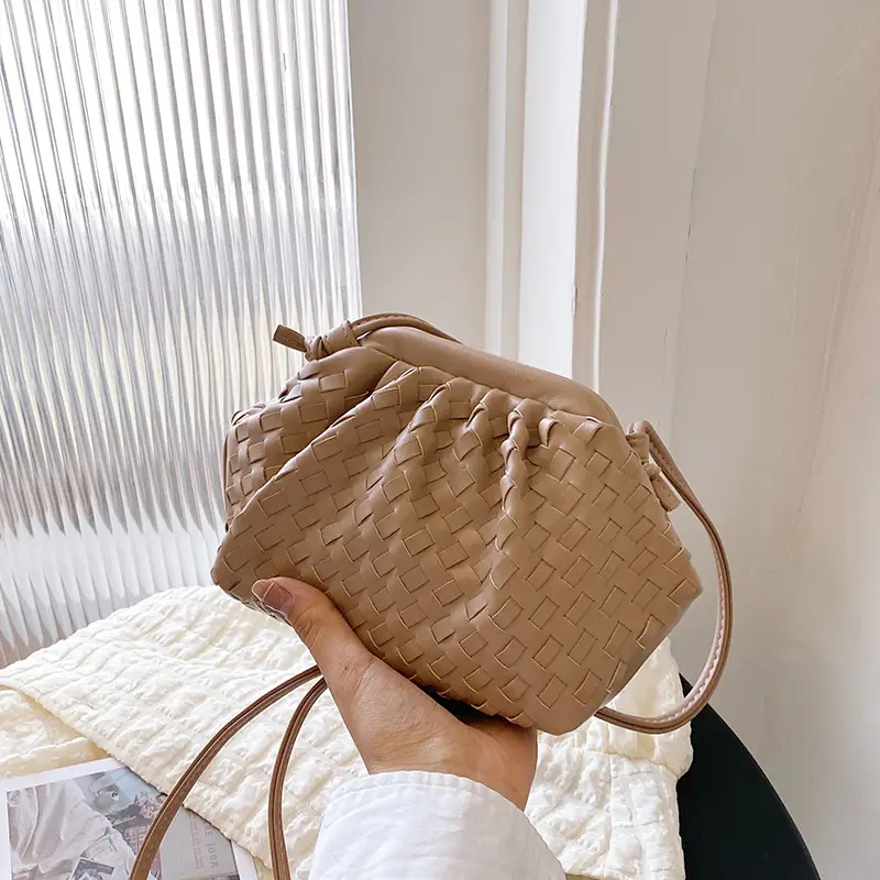 Women's Woven Clutch Bag Tan Shoulder Crossbody
